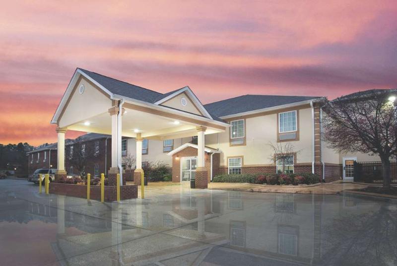 La Quinta Inn By Wyndham Calhoun South I-75 Esterno foto
